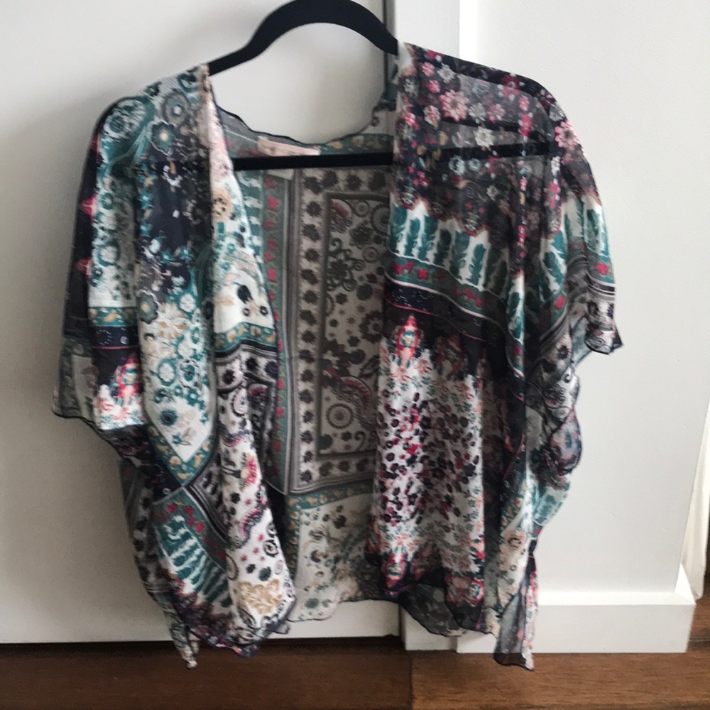 Band of Gypsies Boho Shirt Sleeve Floral Patchwork Kimono